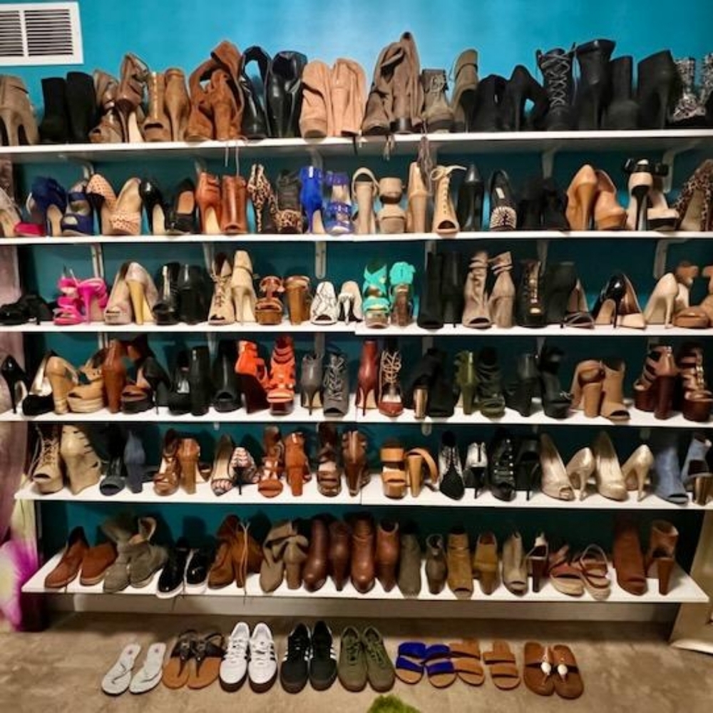 25 pairs of shoes mystery box!!!